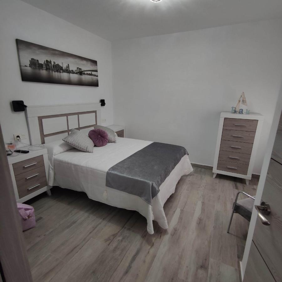 Apartamentos Sol Y Luna Conil 科尼尔-德拉弗龙特拉 外观 照片